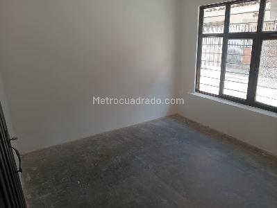 Casa de 5 alcobas en venta en Oriente, Cali, 180 m² · foto 3 de 20