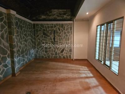Casa de 4 alcobas en venta en Bretaña, Cali, 216 m² · foto 12 de 20