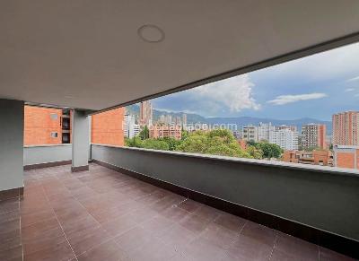 Apartamento de 3 alcobas en venta en Los Balsos 1, Medellín, 200 m² · foto 13 de 14