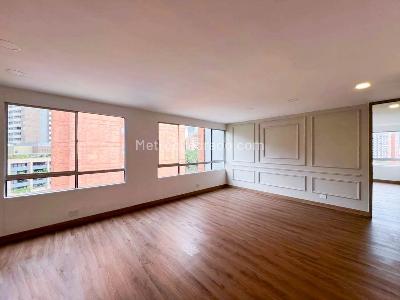 Apartamento de 3 alcobas en venta en Los Balsos 1, Medellín, 200 m² · foto 9 de 14