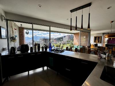 Apartamento de 3 alcobas en arriendo en La Concha, Medellín, 156 m² · foto 9 de 20