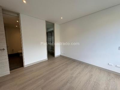Apartamento de 1 alcoba en arriendo en Linares, Medellín, 62 m² · foto 13 de 16