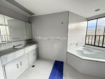 Apartamento de 4 alcobas en venta en Normandia, Cali, 300 m² · foto 12 de 20
