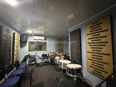 Casa de 4 alcobas en venta en La Merced, Cali, 290 m² · foto 4 de 9