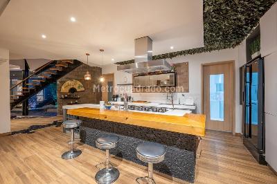 Casa de 4 alcobas en venta en Las Palmas, Medellín, 412 m² · foto 11 de 20