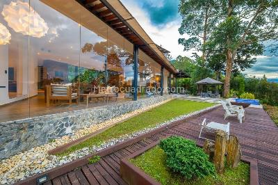 Casa de 4 alcobas en venta en Las Palmas, Medellín, 412 m² · foto 19 de 20