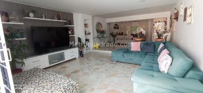 Casa de 3 alcobas en venta en Ciudad Jardin, Cali, 250 m² · foto 4 de 20