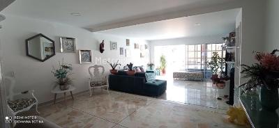Casa de 3 alcobas en venta en Ciudad Jardin, Cali, 250 m² · foto 5 de 20