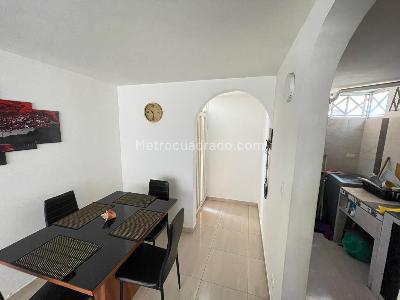 Apartamento de 2 alcobas en venta en Torres De Comfandi, Cali, 60 m² · foto 8 de 15