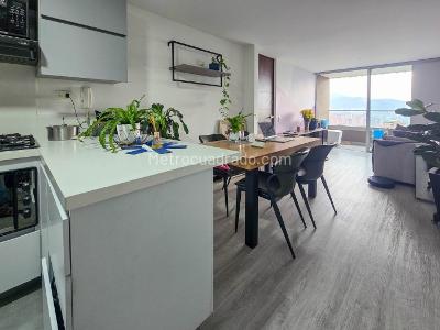 Apartamento de 1 alcoba en venta en Las Palmas, Medellín, 55 m² · foto 5 de 20