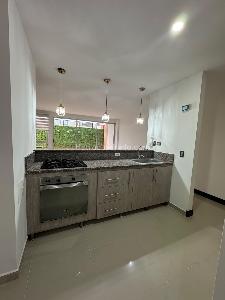 Apartamento en venta en Pance, Cali · foto 2 de 14