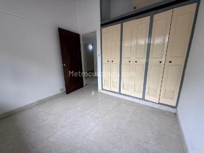 Casa de 5 alcobas en venta en Santo Domingo, Cali, 237 m² · foto 20 de 20