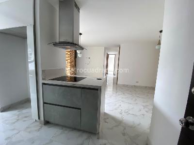 Apartamento de 3 alcobas en venta en Los Alcazares, Sabaneta, 82 m² · foto 11 de 20