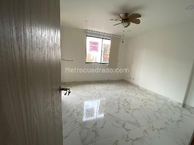 Apartamento de 3 alcobas en venta en Los Alcazares, Sabaneta, 82 m² · foto 19 de 20