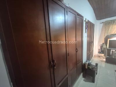 Casa de 5 alcobas en venta en Melendez, Cali, 254 m² · foto 19 de 20