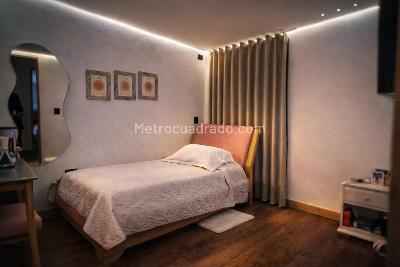 Apartamento de 3 alcobas en venta en Laureles, Medellín, 160 m² · foto 8 de 9
