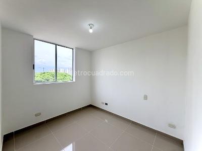 Apartamento de 2 alcobas en venta en Bochalema, Cali, 65 m² · foto 4 de 17