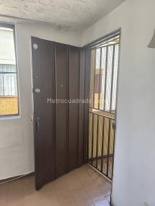 Apartamento de 3 alcobas en venta en La Base, Cali, 53 m² · foto 7 de 9