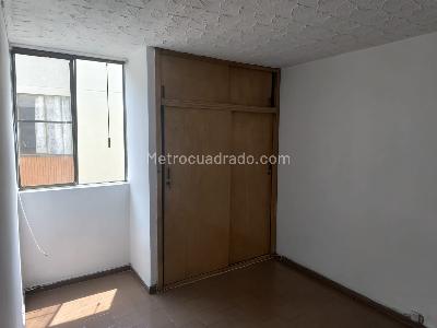 Apartamento de 3 alcobas en venta en La Base, Cali, 53 m² · foto 9 de 9