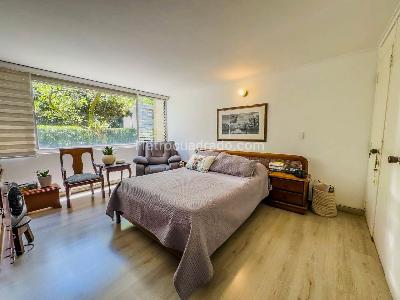 Apartamento en venta en La Aguacatala, Medellín · foto 9 de 20