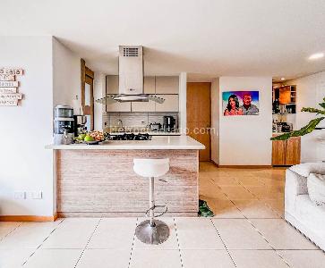Apartamento en venta en Loma Del Indio, Medellín · foto 3 de 12