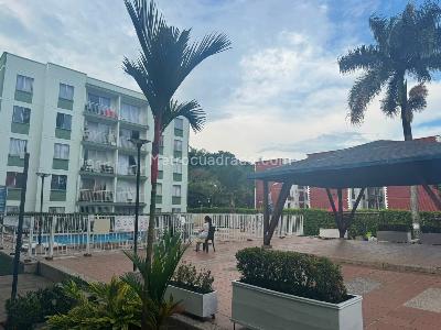 Apartamento en venta en El Refugio, Cali · foto 3 de 19