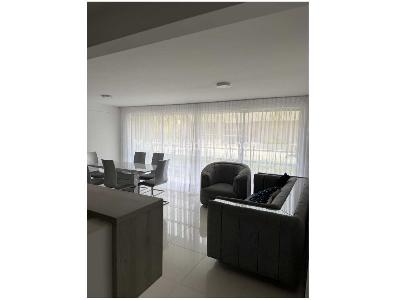 Apartamento de 3 alcobas en venta en Valle Del Lili, Cali, 97 m² · foto 2 de 18