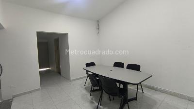 Casa de 4 alcobas en venta en Santa Anita, Cali, 300 m² · foto 15 de 18