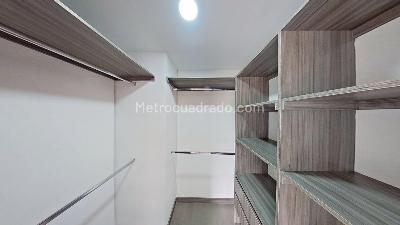 Apartamento de 3 alcobas en venta en El Chingui, Envigado, 99 m² · foto 15 de 20