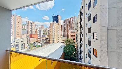 Apartamento de 1 alcoba en venta en Restrepo Naranjo, Sabaneta, 57 m² · foto 2 de 17