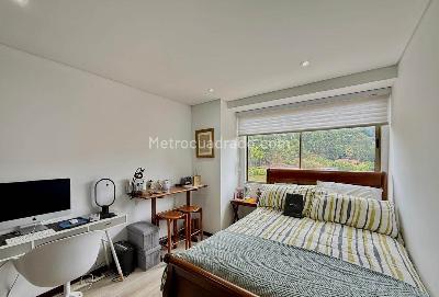 Apartamento en venta en La Calera, Medellín · foto 8 de 15