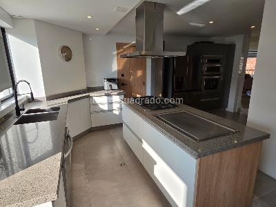 Apartamento de 4 alcobas en venta en Aguacatal, Cali, 320 m² · foto 6 de 18