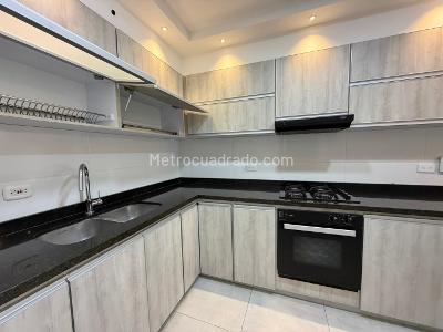 Apartamento de 3 alcobas en venta en El Ingenio, Cali, 86 m² · foto 7 de 14