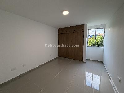 Apartamento en venta en Pampalinda, Cali · foto 4 de 12