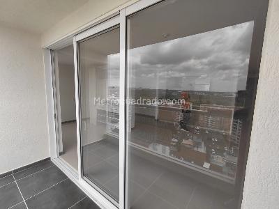 Apartamento de 3 alcobas en venta en Valle Del Lili, Cali, 90 m² · foto 6 de 18