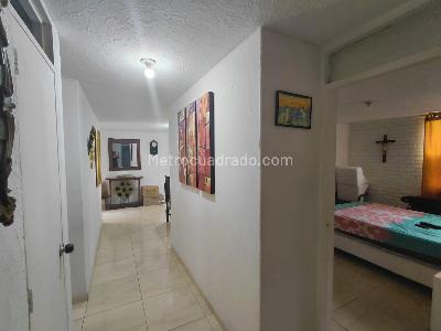Apartamento de 3 alcobas en venta en Cuarto De Legua, Cali, 83 m² · foto 16 de 17