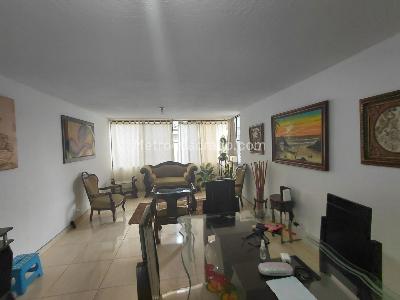 Apartamento de 3 alcobas en venta en Cuarto De Legua, Cali, 83 m² · foto 4 de 17