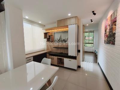 Apartamento de 2 alcobas en venta en Altos Del Poblado, Medellín, 69 m² · foto 8 de 20
