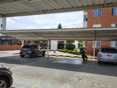 Apartamento de 3 alcobas en venta en Valle Del Lili, Cali, 81 m² · foto 3 de 10