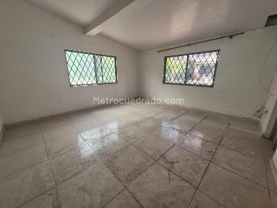 Casa de 5 alcobas en venta en Napoles, Cali, 365 m² · foto 11 de 20