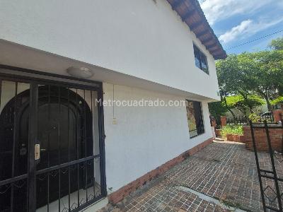 Casa de 5 alcobas en venta en Napoles, Cali, 365 m² · foto 18 de 20