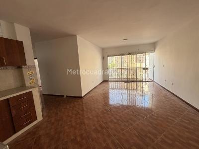 Casa de 5 alcobas en venta en Antonio Nariño, Cali, 210 m² · foto 2 de 18