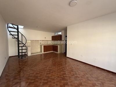 Casa de 5 alcobas en venta en Antonio Nariño, Cali, 210 m² · foto 3 de 18