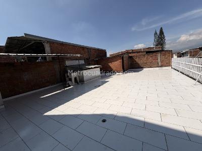 Casa de 5 alcobas en venta en Antonio Nariño, Cali, 210 m² · foto 9 de 18
