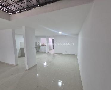 Casa de 1 alcoba en venta en El Trebol, Cali, 138 m² · foto 4 de 6