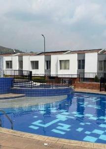 Casa de 3 alcobas en venta en La Campiña, Cali, 390 m² · foto 2 de 20