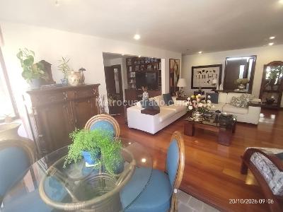 Apartamento de 3 alcobas en venta en Santa Monica Residential, Cali, 179 m² · foto 8 de 20