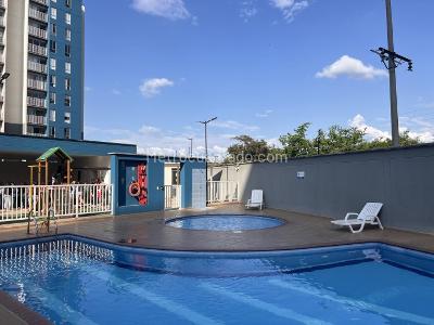 Apartamento de 2 alcobas en venta en Brisas De Los Alamos, Cali, 50 m² · foto 2 de 13