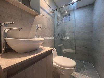 Apartamento de 2 alcobas en venta en Brisas De Los Alamos, Cali, 50 m² · foto 5 de 13