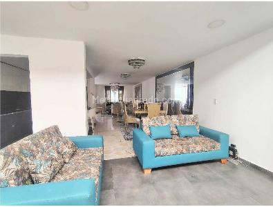 Casa de 5 alcobas en venta en El Ingenio, Cali, 256 m² · foto 5 de 20
